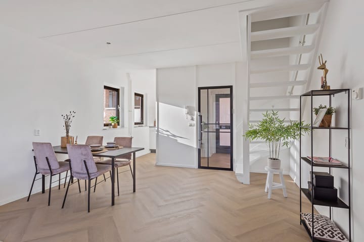 Foto 7 van Marktplein 12