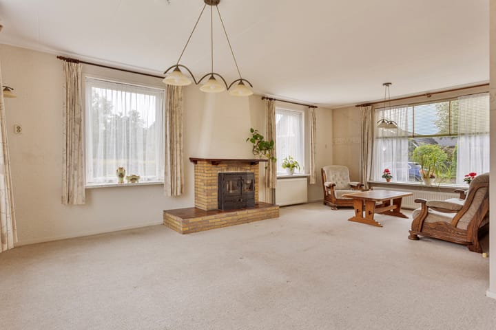 Foto 8 van Schoolstraat 6