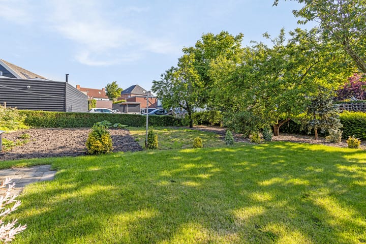 Foto 32 van Schoolstraat 6