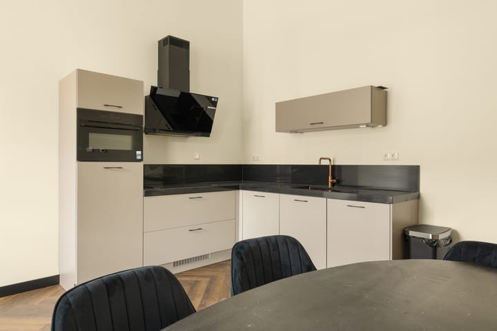 Foto 13 van Dudokstraat 10