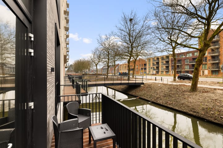 Foto 15 van Dudokstraat 10