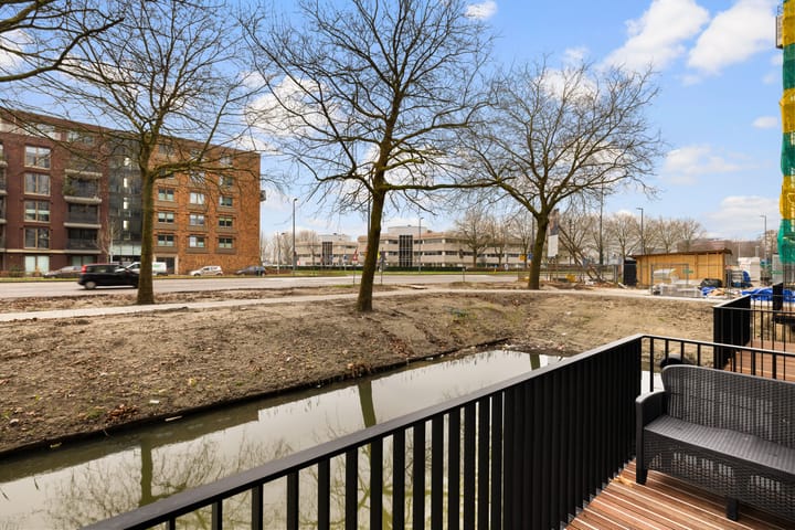 Foto 16 van Dudokstraat 10