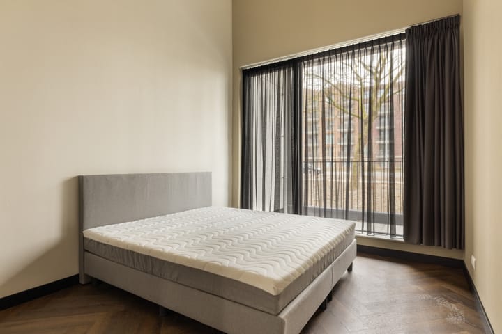 Foto 18 van Dudokstraat 10