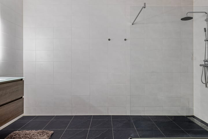 Photo 24 of De Monchyplein 76