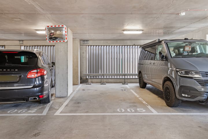 Photo 26 of De Monchyplein 76