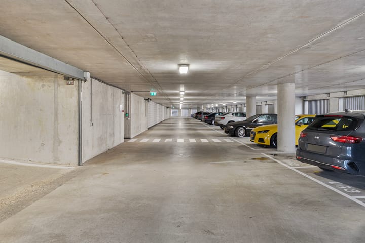 Photo 27 of De Monchyplein 76