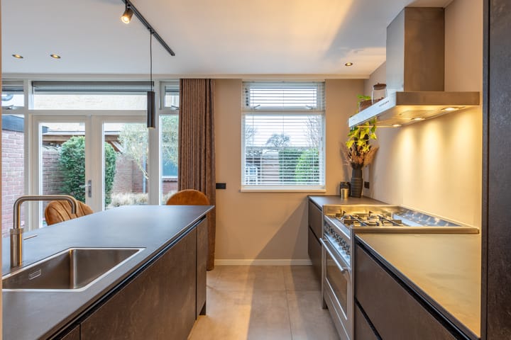 Foto 11 van Mr. Jan Tuningstraat 74