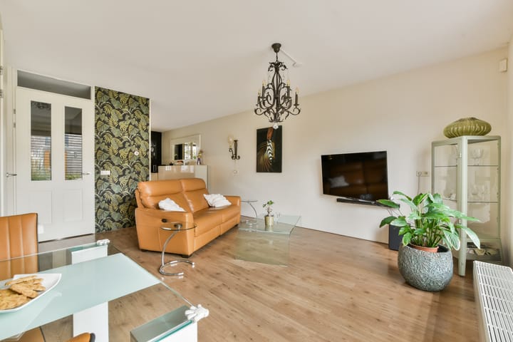 Foto 8 van 1e Kekerstraat 38