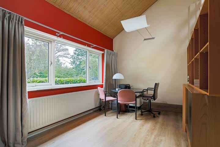 Foto 28 van Dennenweg 4-A