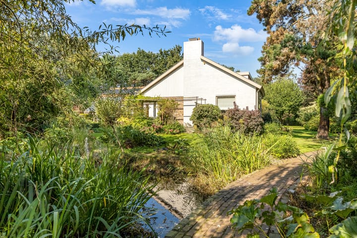 Foto 59 van Dennenweg 4-A