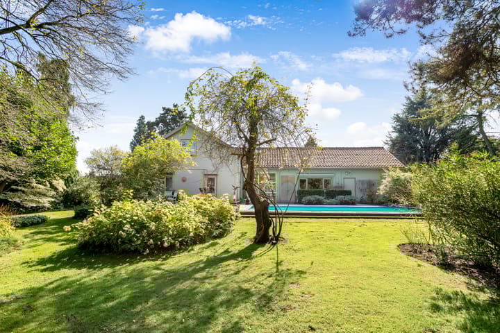 Foto 75 van Dennenweg 4-A