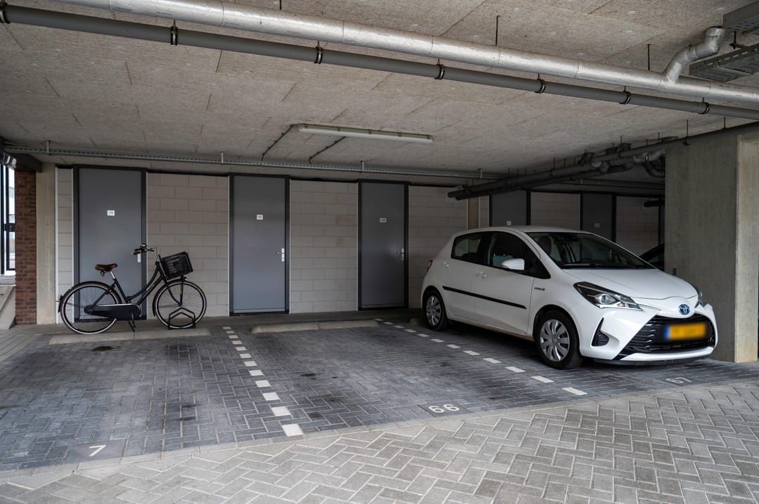 Photo 37 of J.G. Sandbrinkstraat 88