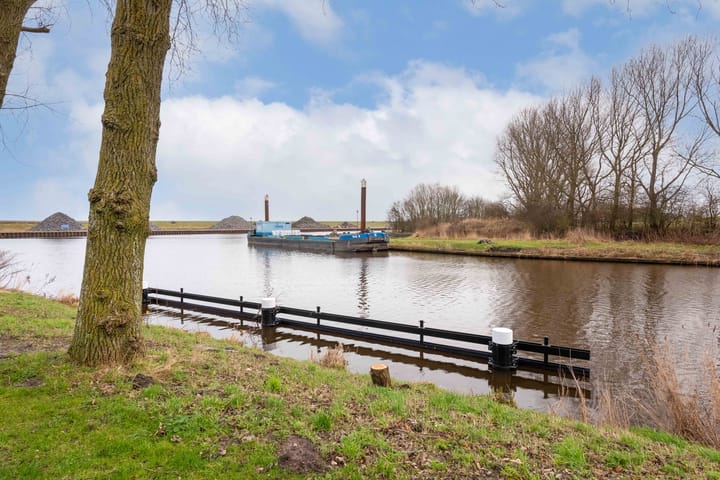 Foto 44 van Rijksweg 37