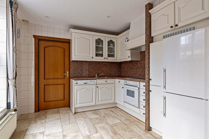 Foto 17 van Tilburgseweg 11-A