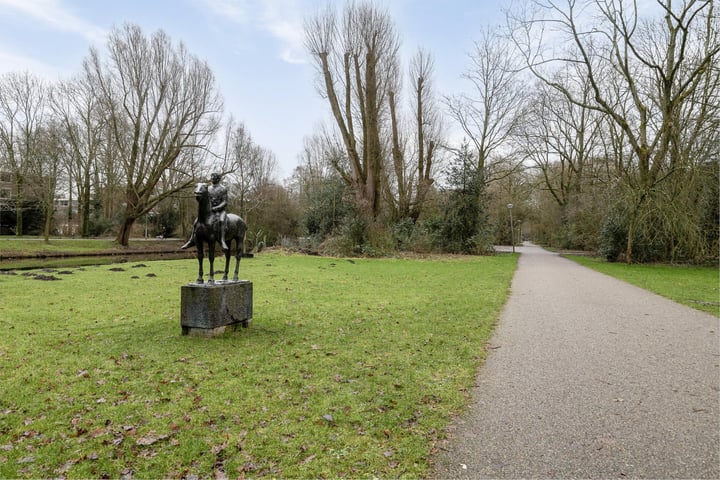 Bekijk foto 30 van Van Nijenrodeweg 748