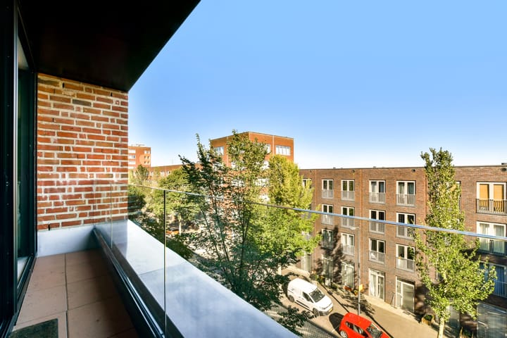 Foto 4 van Erich Salomonstraat 142