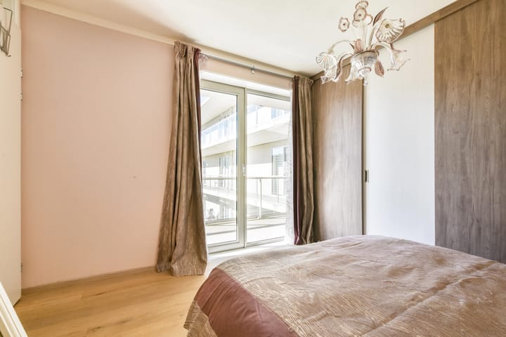 Foto 11 van Erich Salomonstraat 142