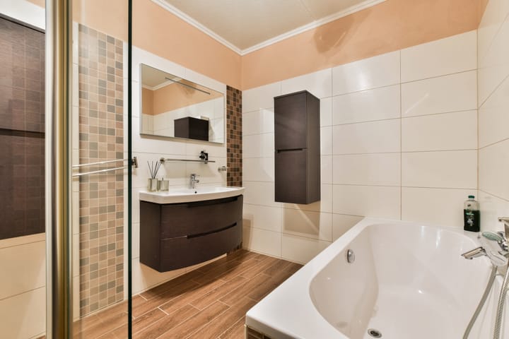 Foto 15 van Erich Salomonstraat 142