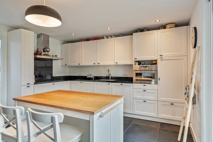 Foto 19 van Wijst 157