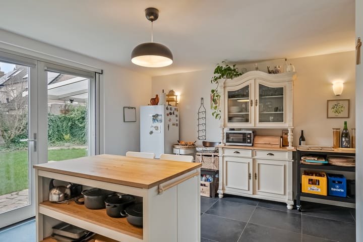 Foto 21 van Wijst 157