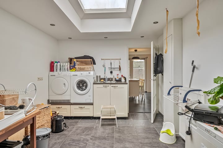 Foto 23 van Wijst 157