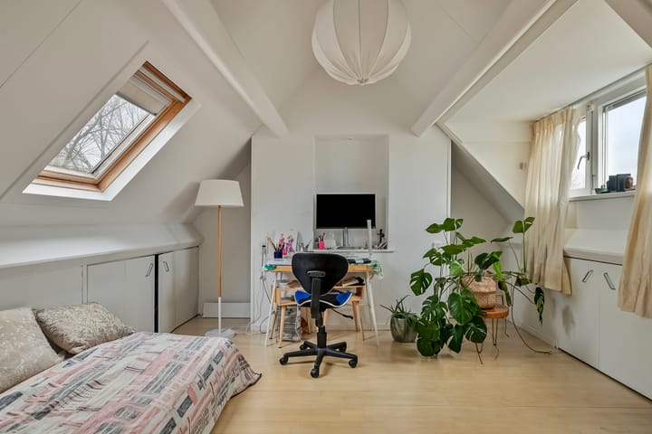 Foto 33 van Wijst 157