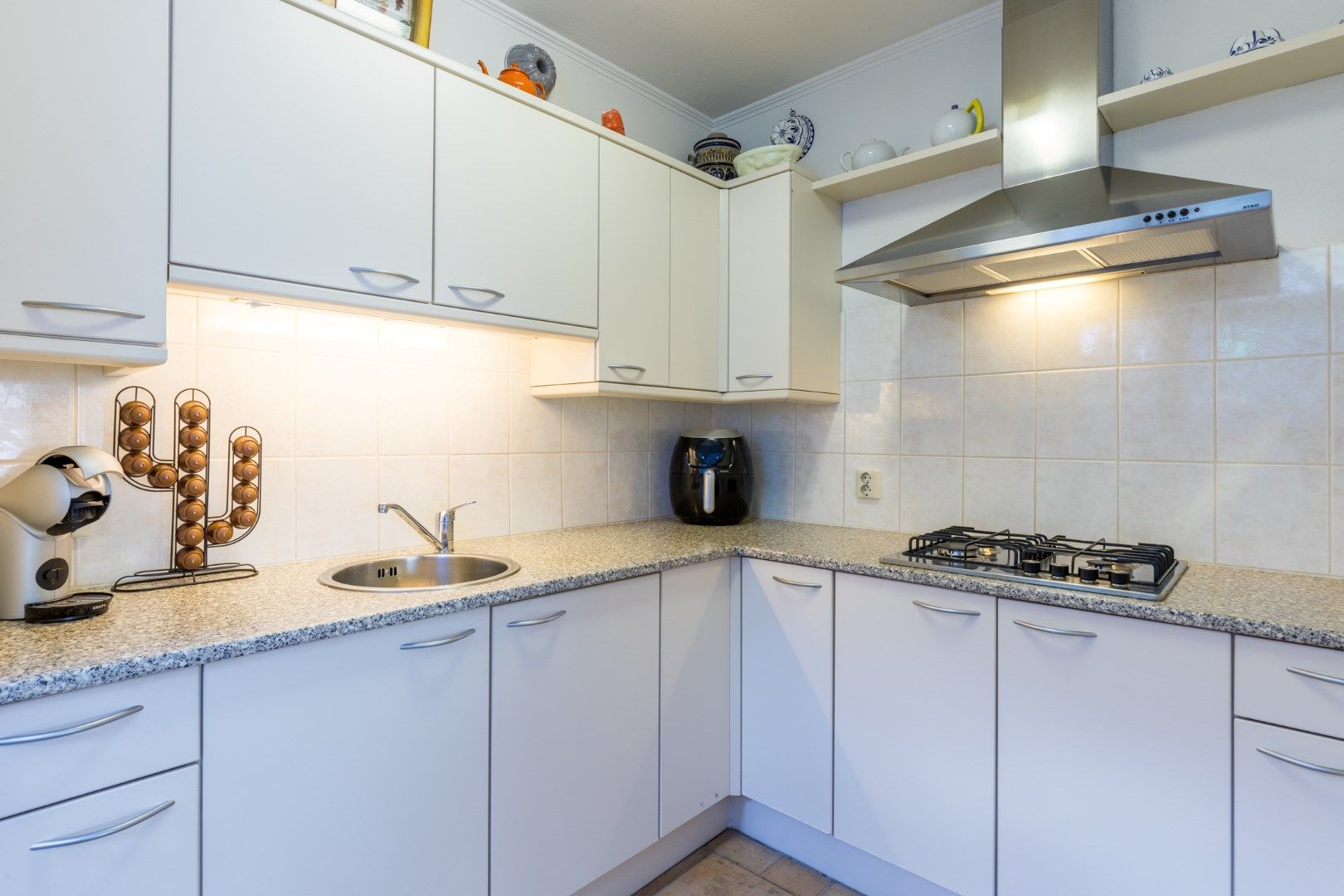 Foto 12 van Julianastraat 38-A