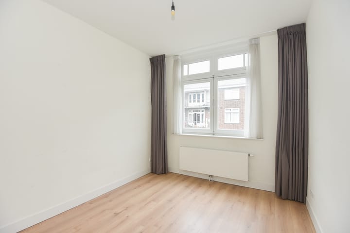 Foto 8 van Lekstraat 120-3