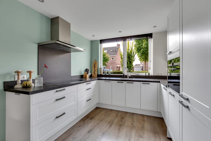 Foto 15 van Meerkoetstraat 32