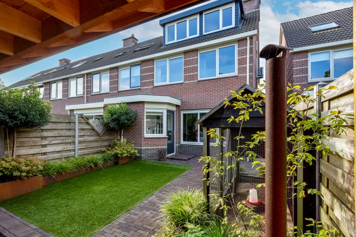 Foto 40 van Meerkoetstraat 32