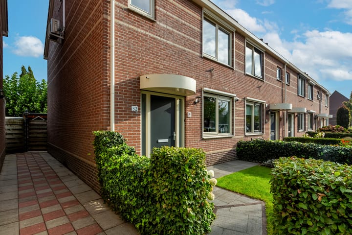 Foto 47 van Meerkoetstraat 32