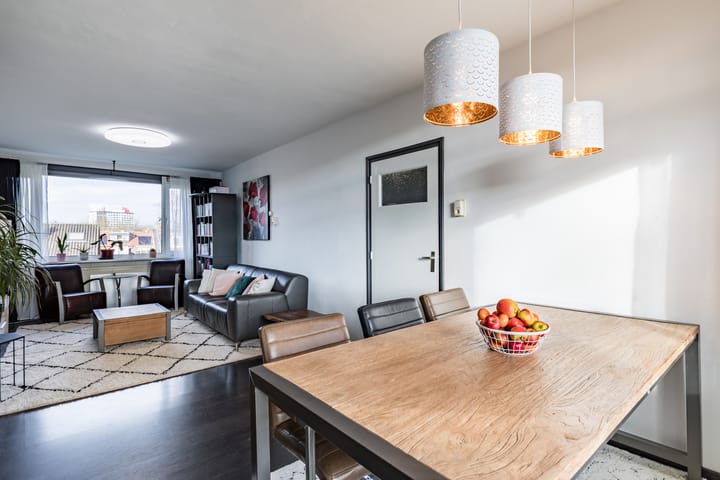 Photo 10 of Veestraat 23