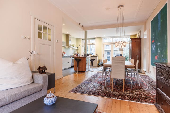 Foto 9 van Roodenburgerstraat 7