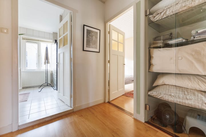 Foto 24 van Roodenburgerstraat 7