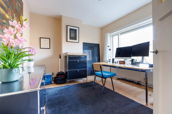 Foto 30 van Roodenburgerstraat 7