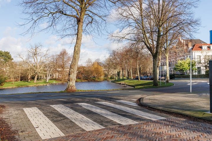 Foto 48 van Roodenburgerstraat 7