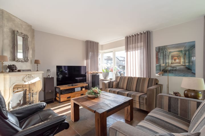 Foto 4 van Veeneslagen 38