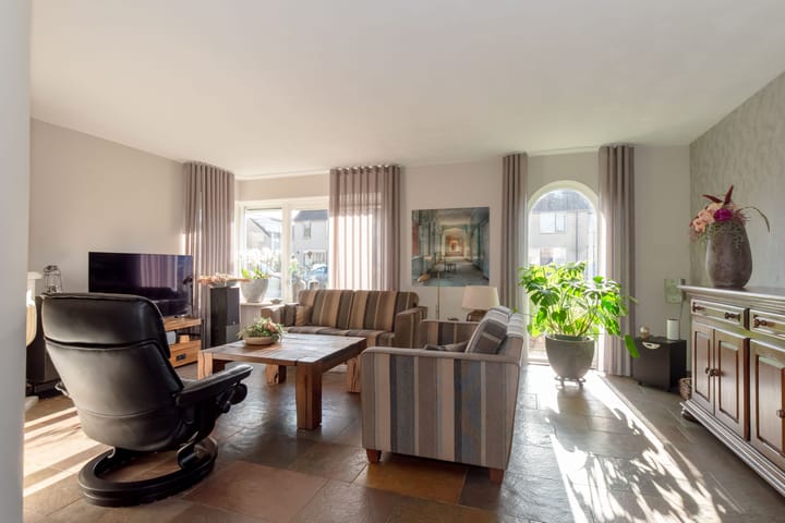 Photo 7 of Veeneslagen 38