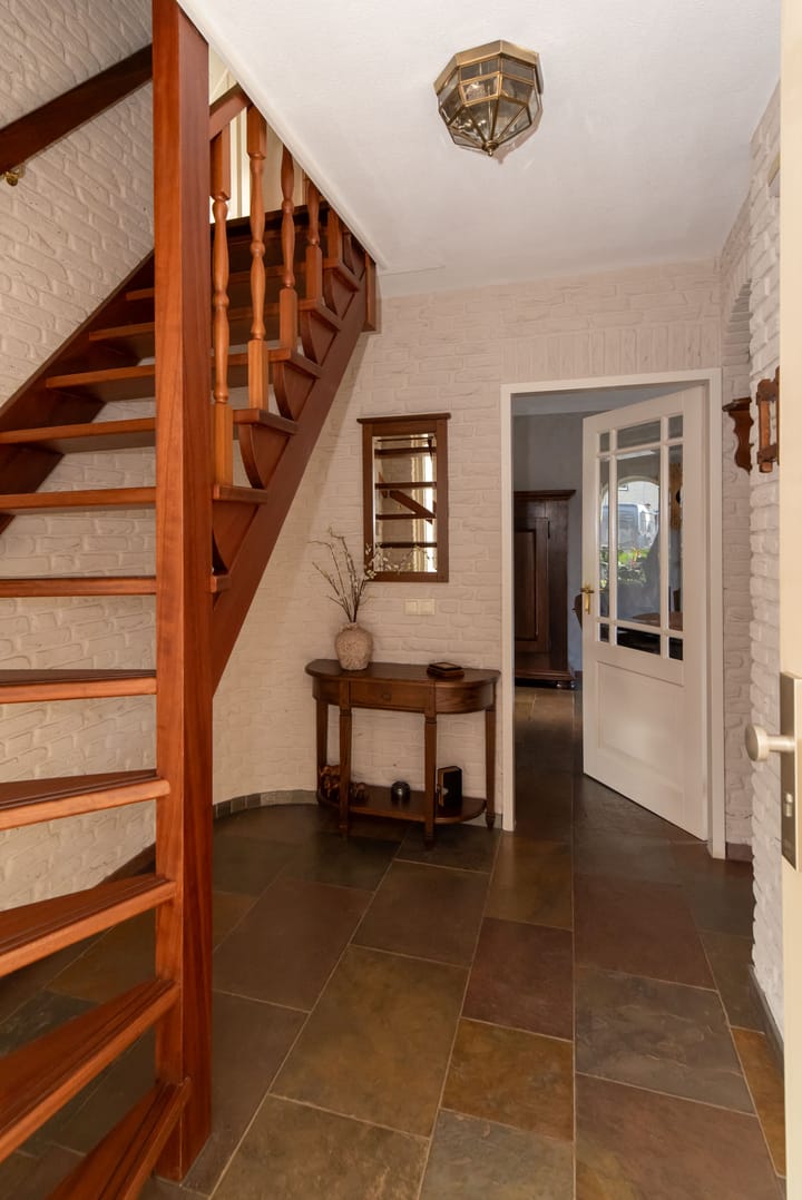 Photo 21 of Veeneslagen 38