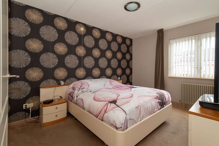 Photo 22 of Veeneslagen 38