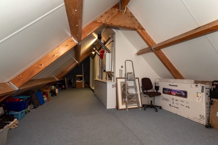 Photo 43 of Veeneslagen 38