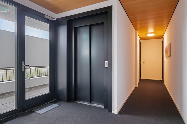 Foto 8 van Sporenring 204-04