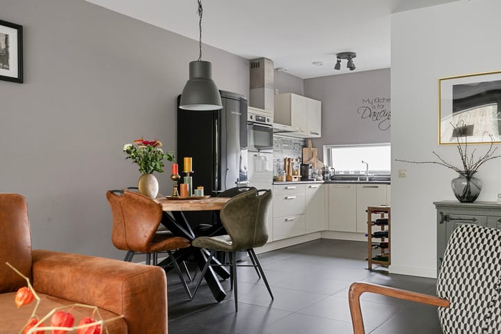 Foto 13 van Sporenring 204-04