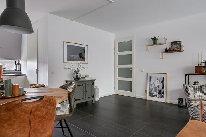 Foto 16 van Sporenring 204-04