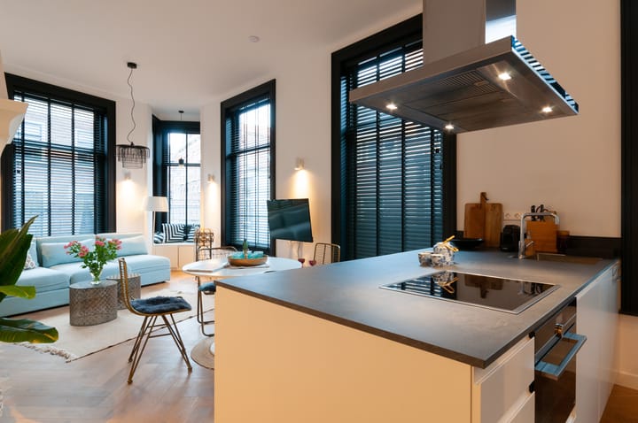 Foto 3 van Warmoesstraat 30-A