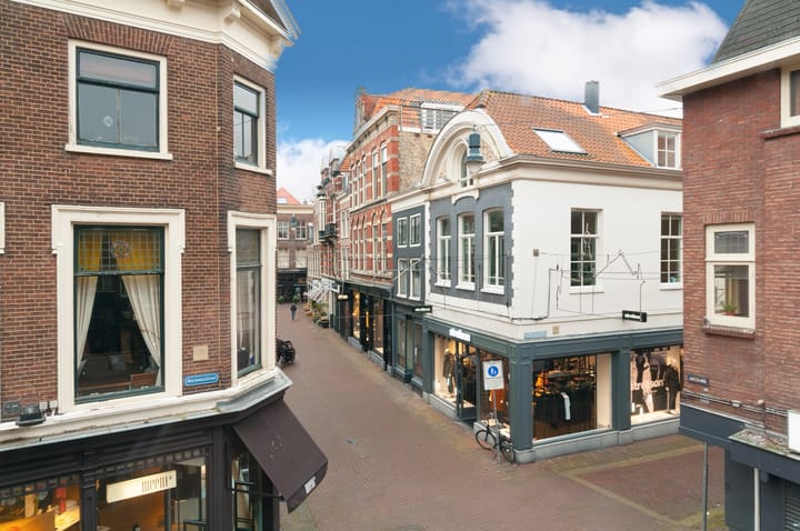 Photo 12 of Warmoesstraat 30-A