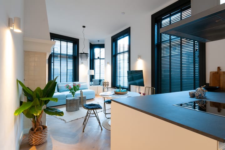 Foto 14 van Warmoesstraat 30-A