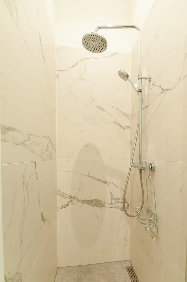 Foto 18 van Warmoesstraat 30-A