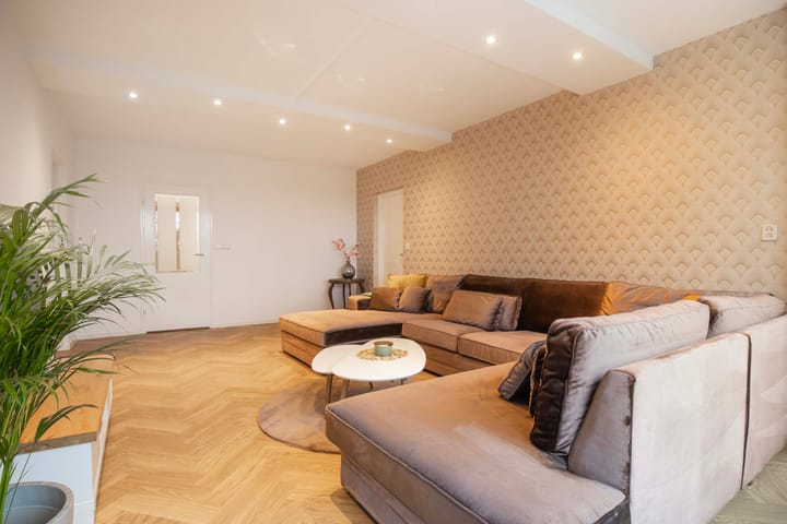 Foto 12 van Stationsweg 92-315