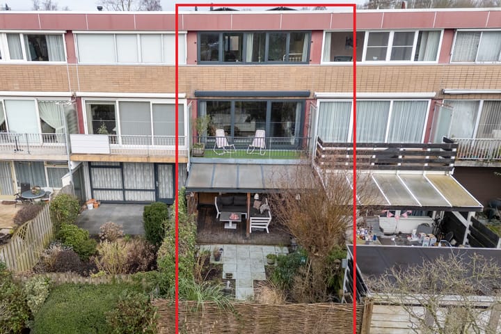 Foto 1 van Sternstraat 42